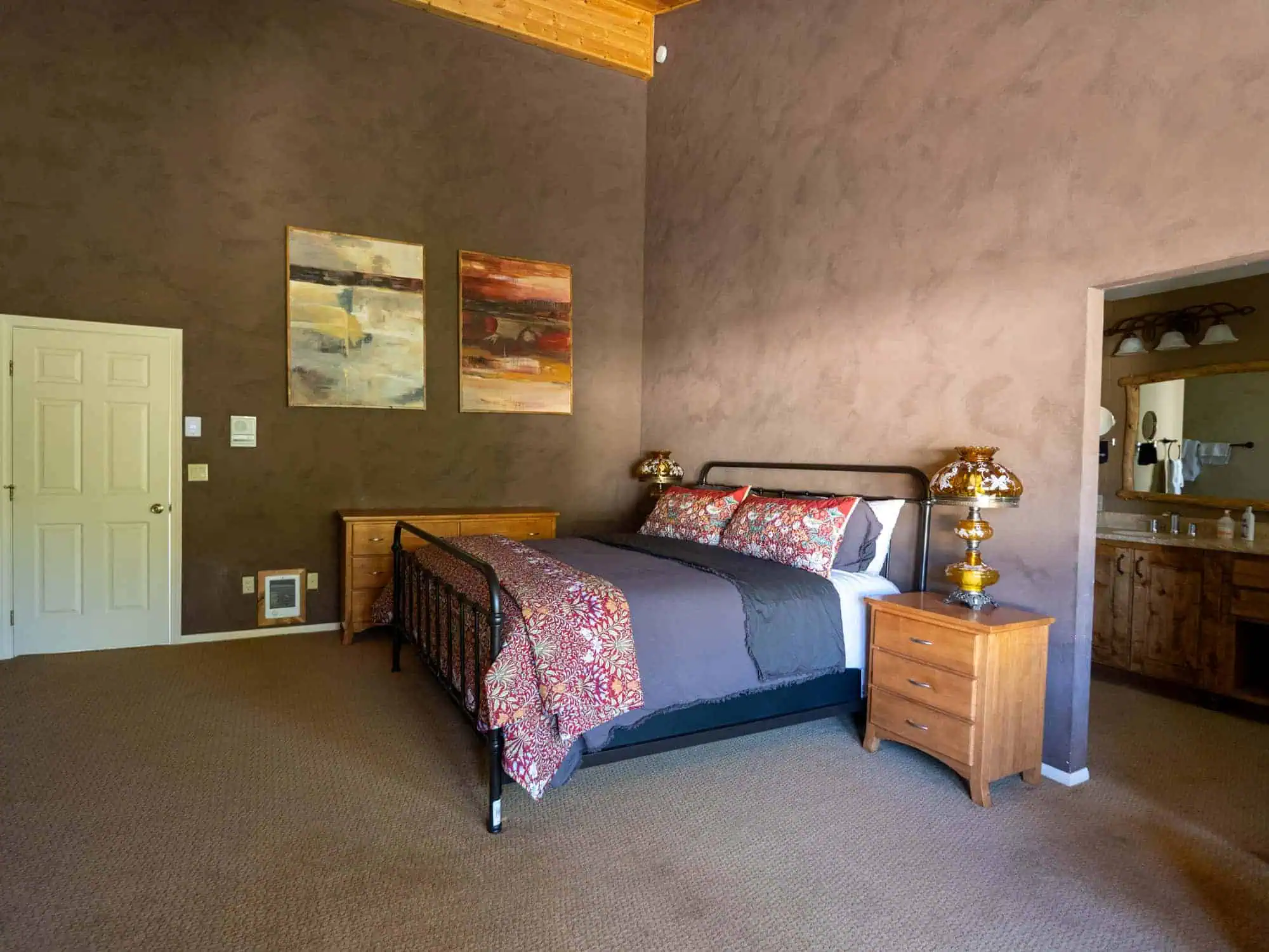 New King Size Bed (2025)